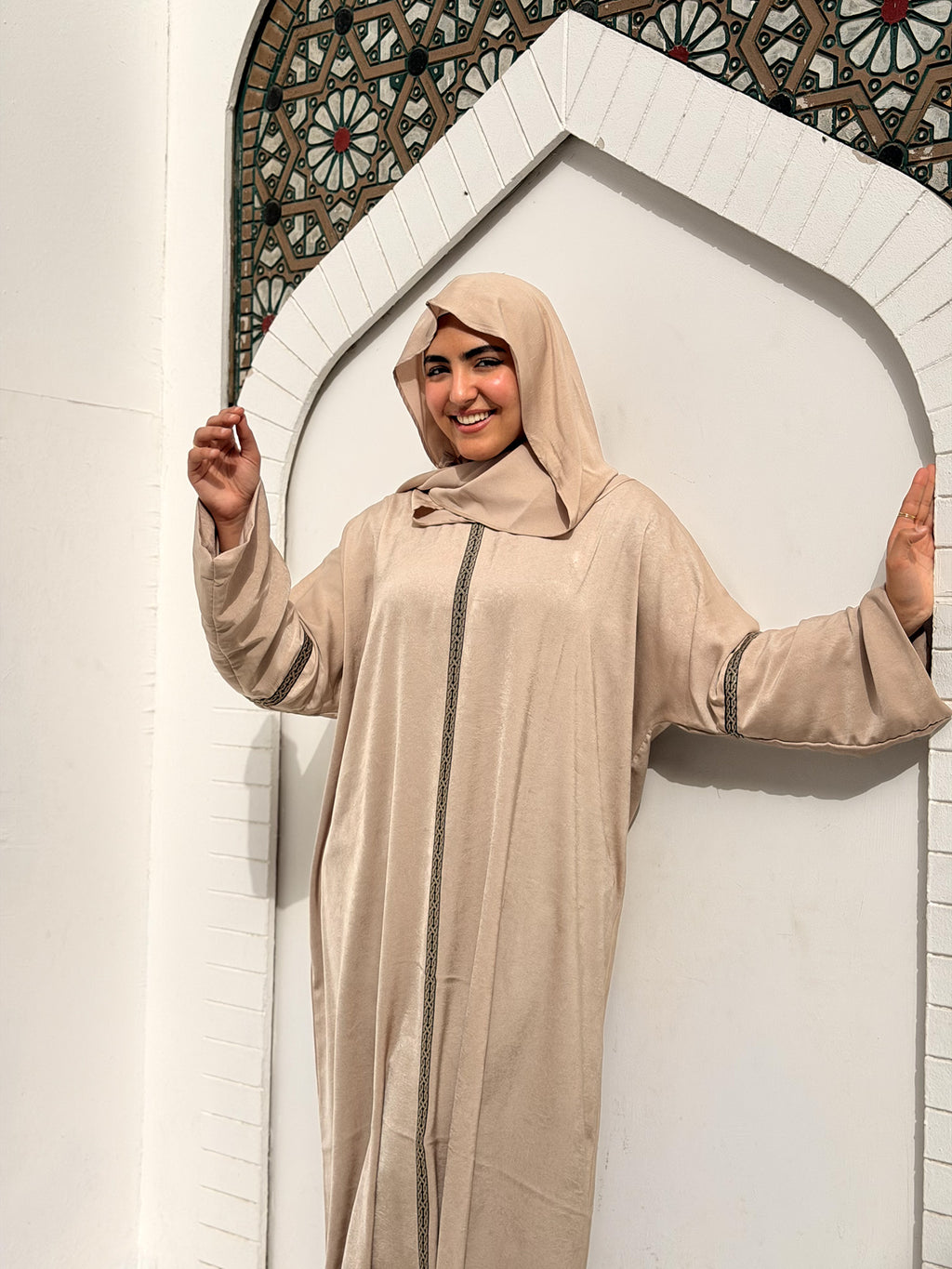 Yaqeen Abaya - Beige